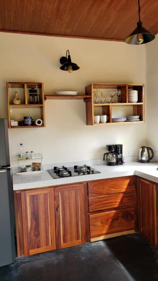 Cabina Brisa Escondida - Walking Distance From River Savegre Екстериор снимка